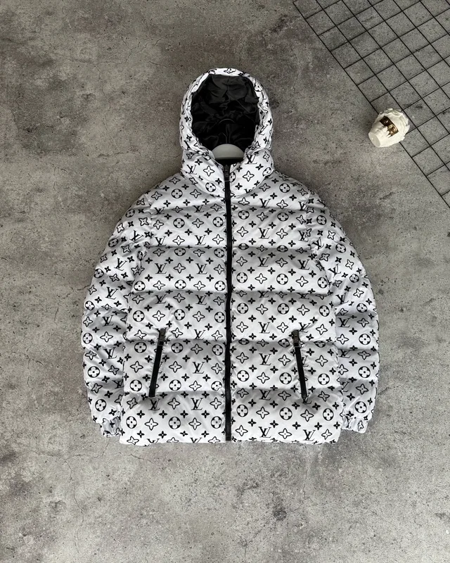 Куртка Louis Vuitton — головне фото товару