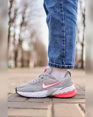 Nike Runtekk Grey Pink — головне фото товару