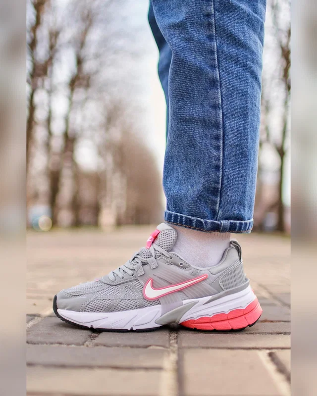 Nike Runtekk Grey Pink — головне фото товару