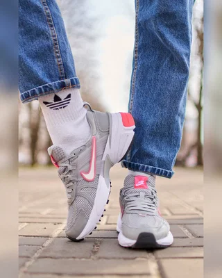 Nike Runtekk Grey Pink — головне фото товару