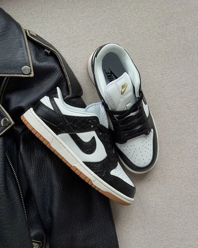 Nike Dunk SB Dunk Black Croc — головне фото товару