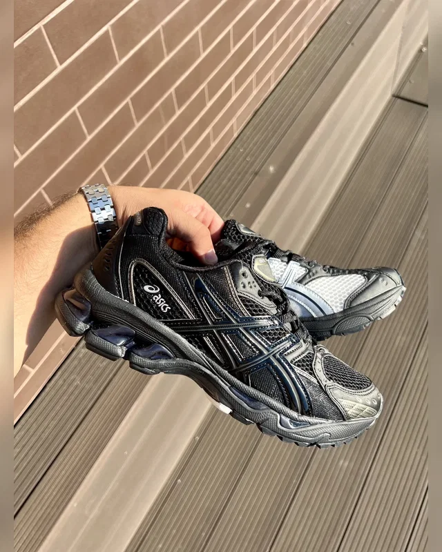 Asics gel nimbus 10.1 black white — головне фото товару