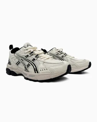 Asics Gel Kahana 8 SP Beige Black — головне фото товару