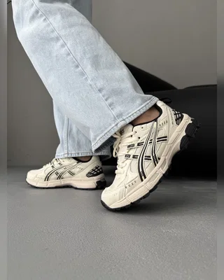 Asics Gel Kahana 8 SP Beige Black — головне фото товару
