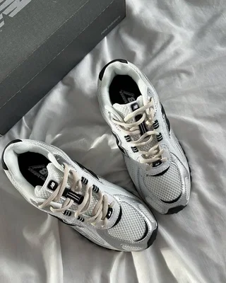 New Balance 204L 'Silver Metallic Navy' U204LSWD — головне фото товару