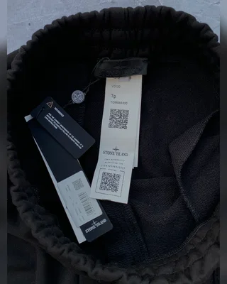 Stone Island Шорти — головне фото товару