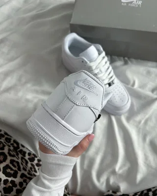 Nike Air Force 1 Low 'Liquid Metal Swoosh' IF1686-101 — головне фото товару