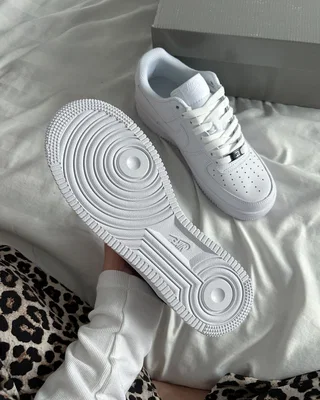 Nike Air Force 1 Low 'Liquid Metal Swoosh' IF1686-101 — головне фото товару