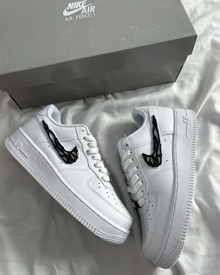 Nike Air Force 1 Low 'Liquid Metal Swoosh' IF1686-101 — головне фото товару