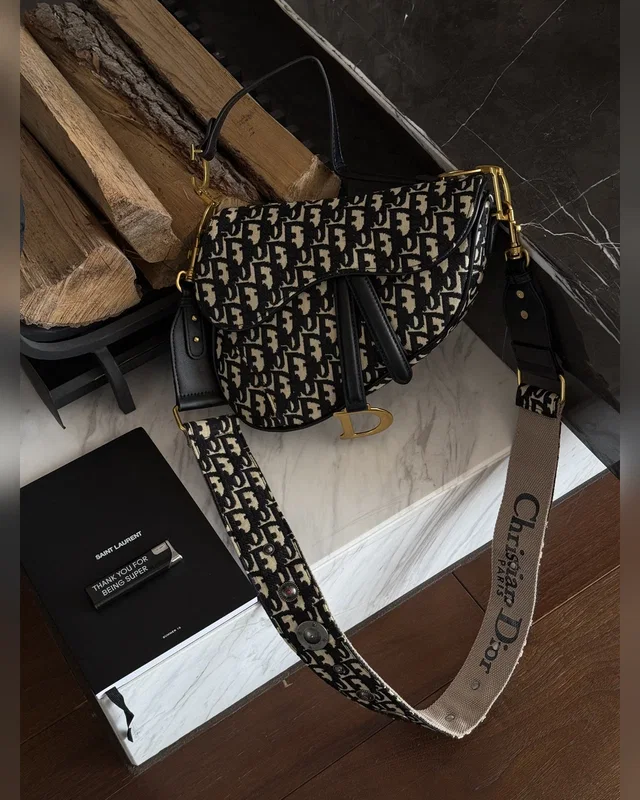 Dior Saddle Bag with Strap Blue Dior Oblique Jacquard [коробка кришка дно] 27 x 18 x 6 — головне фото товару