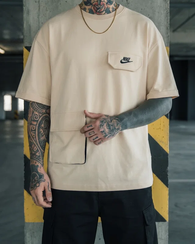 Nike Футболка Nike беж — головне фото товару