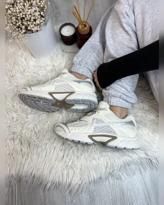 Nike v5 RNR beige — головне фото товару