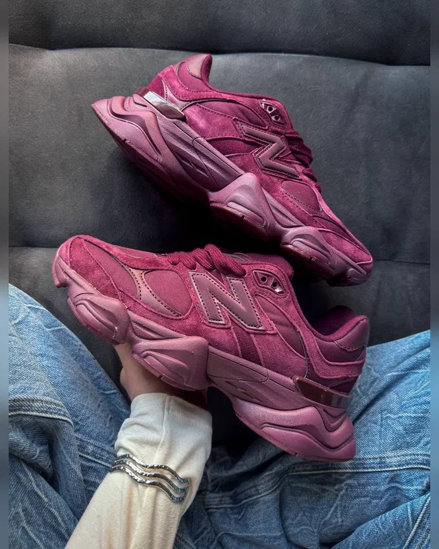 New Balance 9060 Burgundy — головне фото товару