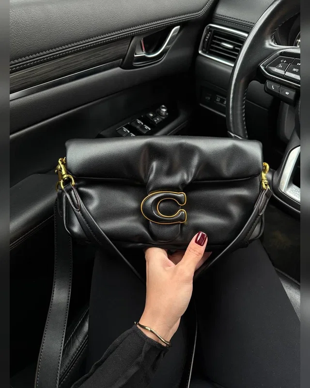 COACH Coach Pillow Tabby 26 Leather Shoulder Bag Black [магнітна коробка] COACH — головне фото товару