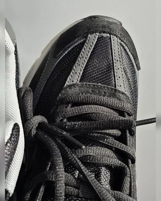 Nike Initiator • Black Grey • — головне фото товару