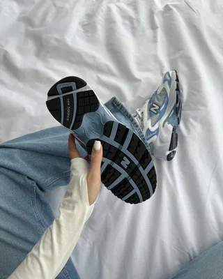New Balance 725 White Team Carolina — головне фото товару