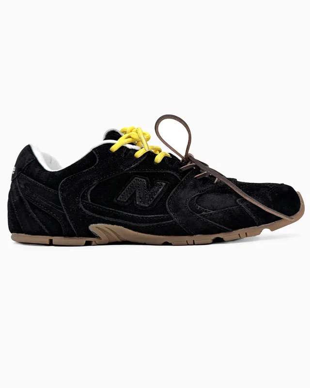 New Balance x Miu 530 Black — головне фото товару