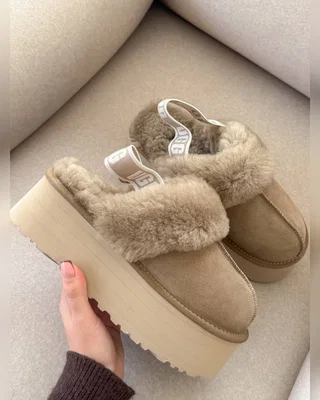 UGG Funkette Slipper Platform Light Brown — головне фото товару