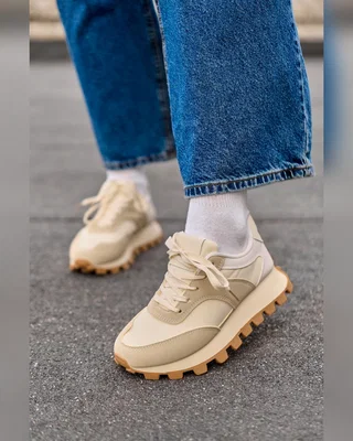 Кросівки Beige Інше — головне фото товару