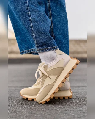 Кросівки Beige Інше — головне фото товару