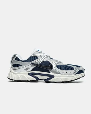 Nike V5 RNR 'Seaweed Metallic Silver' HQ7901-300 — головне фото товару