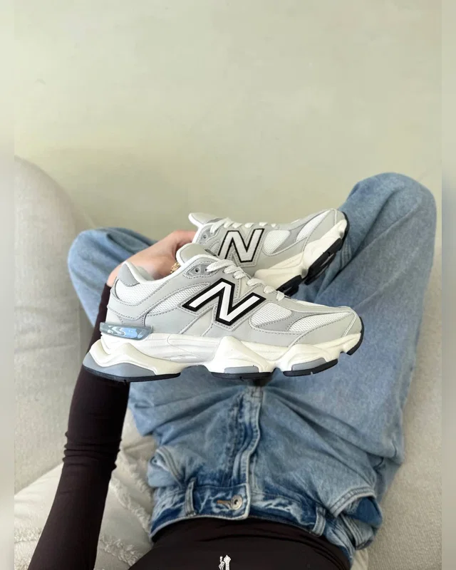 New Balance 9060 grey — головне фото товару