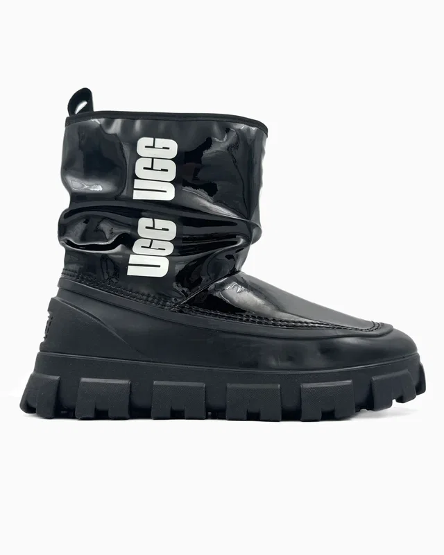 UGG Classic Brellah Mini Boot Black — головне фото товару