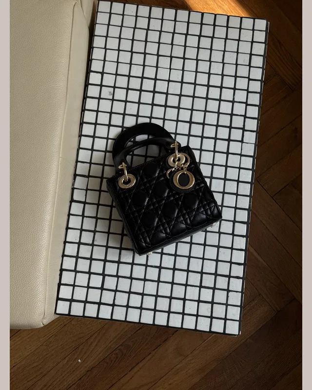 Dior Mini Lady Dior Bag Black/Gold 17 х 15 х 6 см — головне фото товару