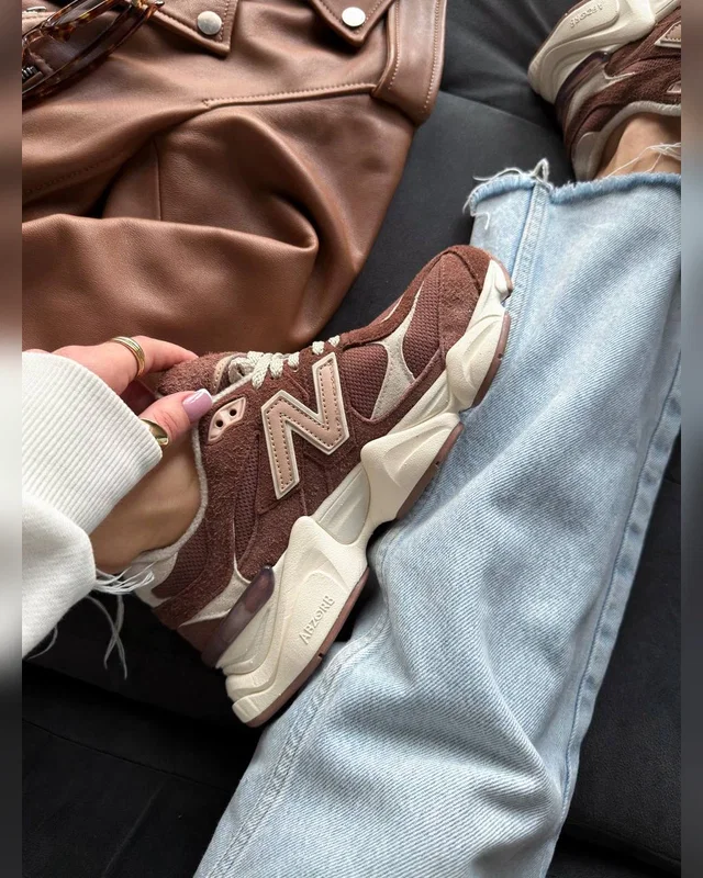 New Balance 9060 Rich Oak — головне фото товару