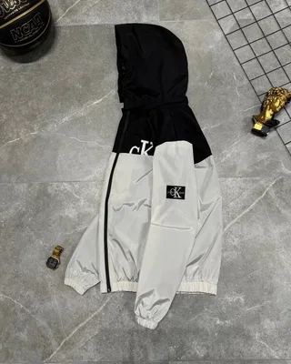 Куртка Calvin Klein — головне фото товару