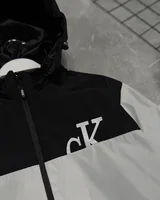 Куртка Calvin Klein — головне фото товару
