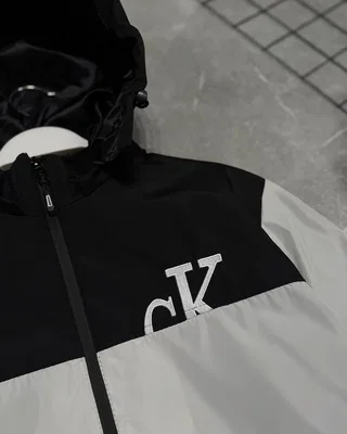 Куртка Calvin Klein — головне фото товару