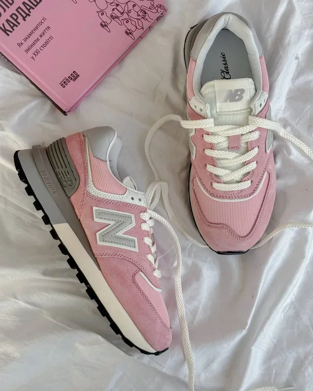 New Balance 574 Pink — головне фото товару