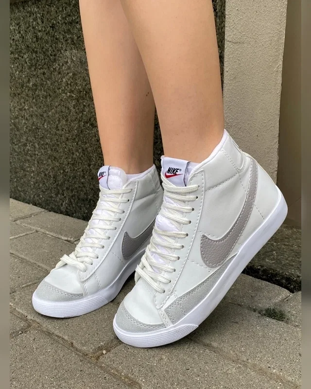 Nike Blazer White Beige — головне фото товару