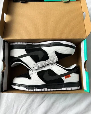 Nike SB x TIGHTBOOTH Dunk Low Pro Black White — головне фото товару