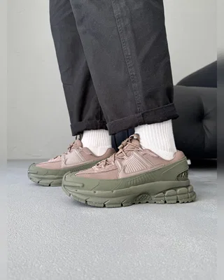 Nike Zoom Vomero Roam Khaki — головне фото товару