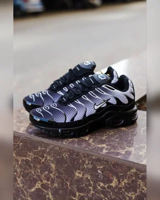 Nike Air Max TN • Black White • — головне фото товару
