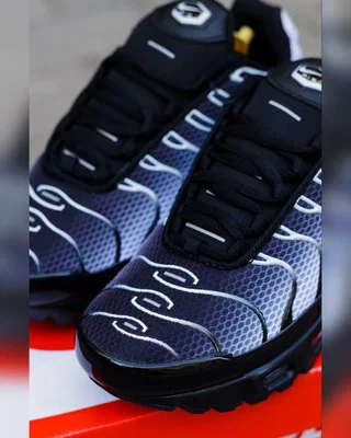 Nike Air Max TN • Black White • — головне фото товару