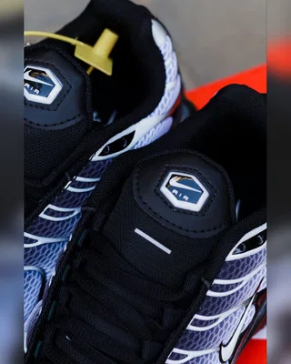 Nike Air Max TN • Black White • — головне фото товару