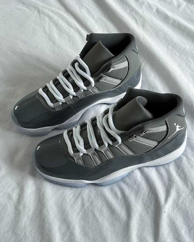 Nike Air Jordan 11 Retro 'Cool Grey' 2021 CT8012-005 — головне фото товару