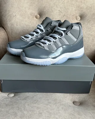 Nike Air Jordan 11 Retro 'Cool Grey' 2021 CT8012-005 — головне фото товару