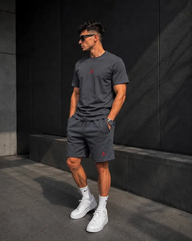 Nike — головне фото товару