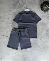 Nike — головне фото товару
