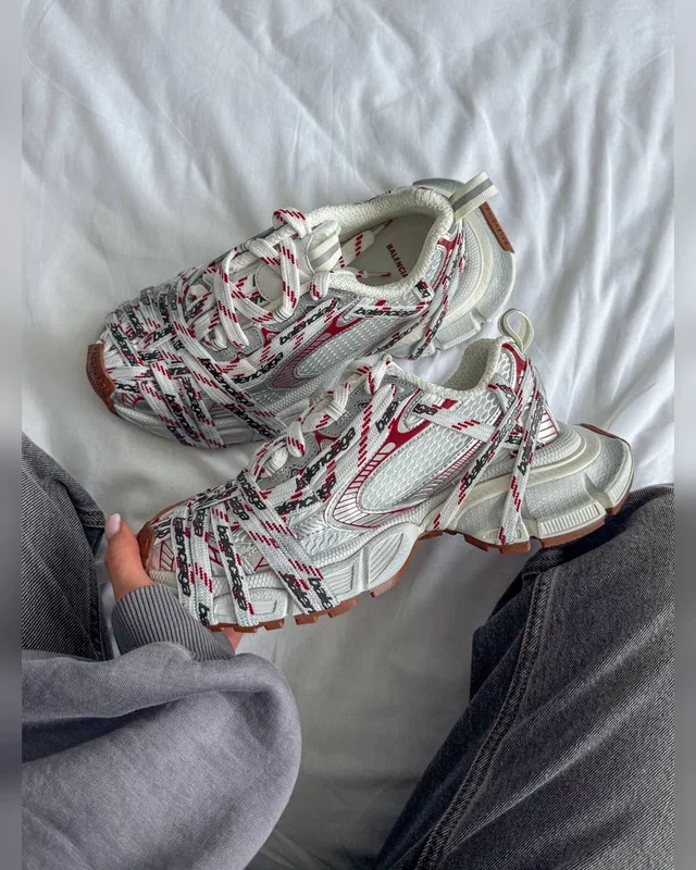 Balenciaga 3XL Extreme Laces Red White Logo — головне фото товару