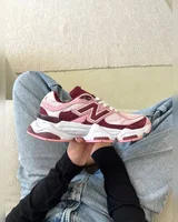 New Balance 9060 pink white — головне фото товару