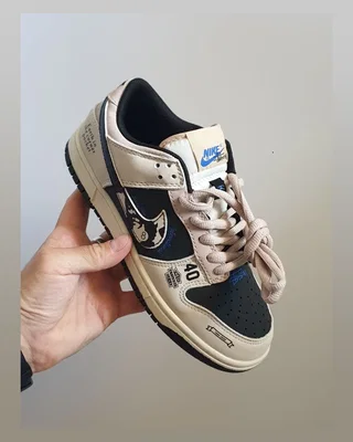 Nike x Stüssy SB Dunk Low 40th — головне фото товару