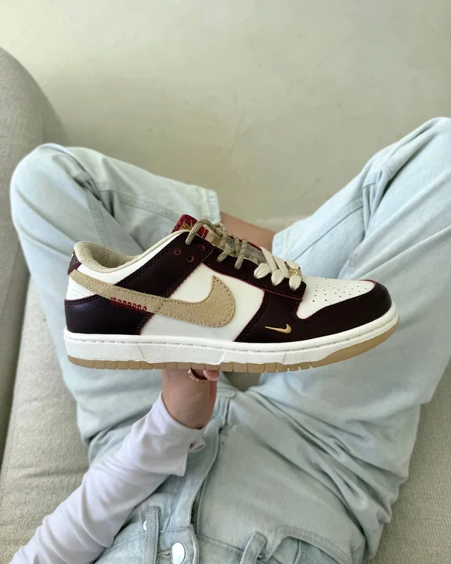 Nike Dunk LX White/Maroon — головне фото товару