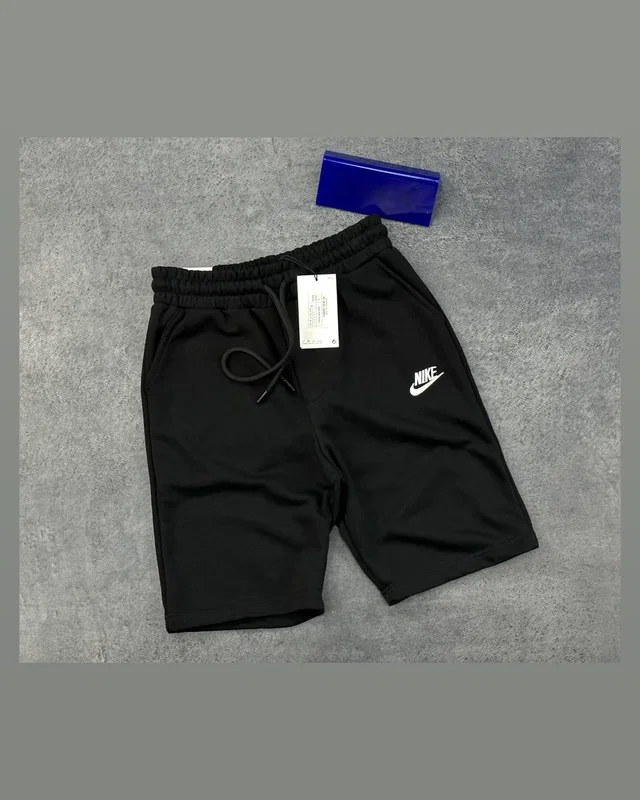 Nike Шорти Nike чорні — головне фото товару