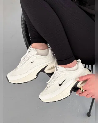 Nike Air Max Portal White Black — головне фото товару