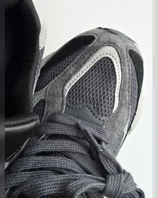 New Balance 9060 • Black Dark Grey • — головне фото товару